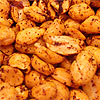 Scharfe Chiltepin-Erdnüsse