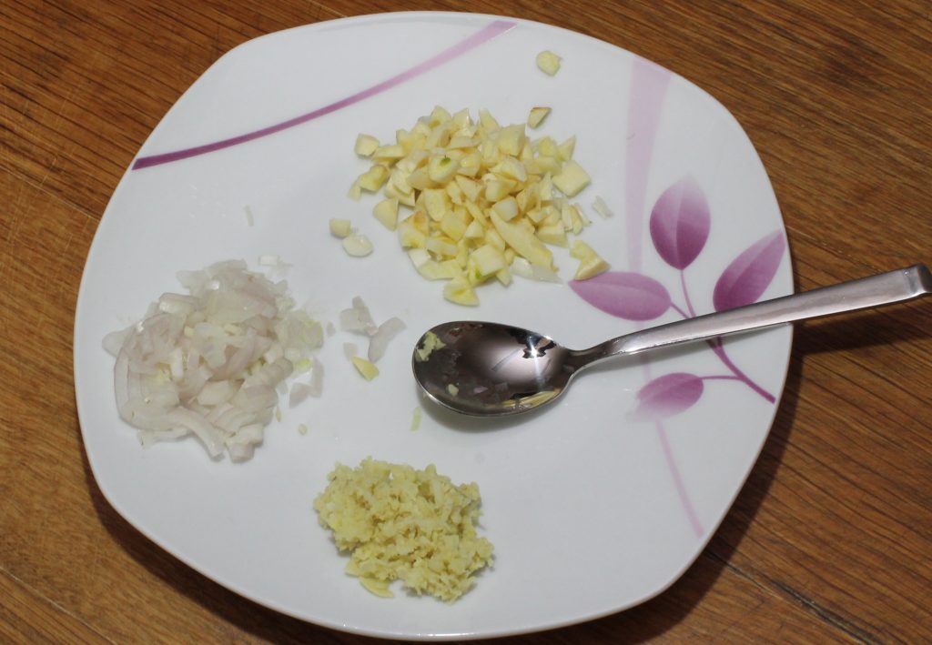 01_Knoblauch Ingwer Zwiebeln