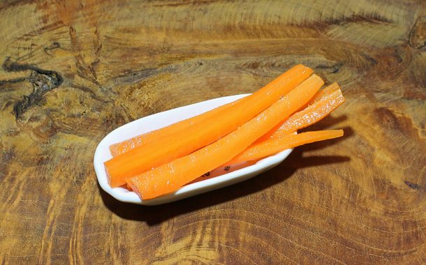 Eingelegte Honigkarotten