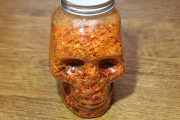 Chili-Flocken selber herstellen – So gelingen aromatische Chiliflocken aus eigener Ernte.